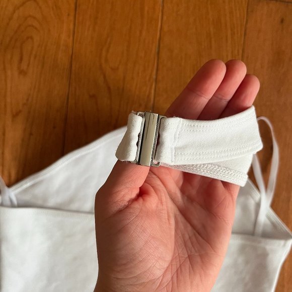 Aritiza Sunday Best White AMIE Tank Halter Crop Top - Size XS - Picture 6 of 6